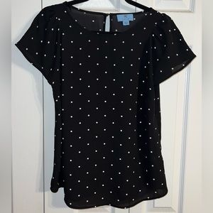 Cece S black polka dot short sleeved blouse